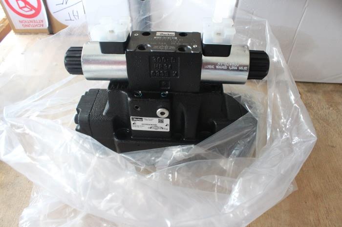 D41VW001C1NJW91